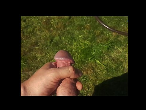 ❤️ Hot hottie får den rosa fitten hennes knullet og kommer med en sprut i en sommerhage Pornovideo ved no.com-porn-mz.ru