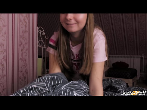 ❤️ Blondie suger BFF's dypt og får sperm i munnen Pornovideo ved no.com-porn-mz.ru